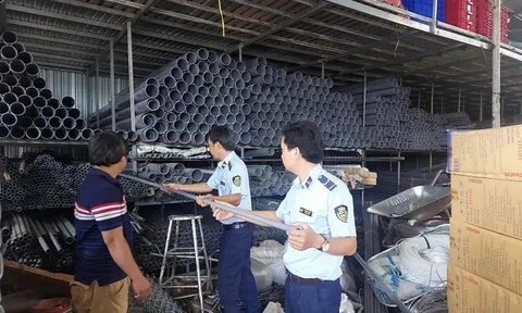 Xử phạt 4 đơn vị kinh doanh hàng xâm phạm quyền nhãn hiệu ống nhựa Hoa Sen