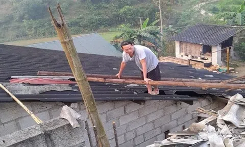 Cao Bằng: 576 nhà ở bị tốc mái do mưa đá, lốc xoáy