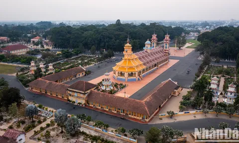 Tới Tây Ninh, khám phá những bí mật thú vị của Tòa Thánh
