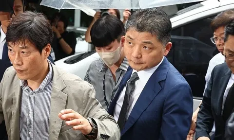 Hàn Quốc: Người sáng lập Kakao bị bắt giữ vì thao túng chứng khoán