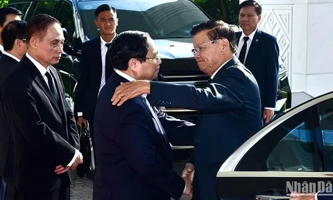 Thủ tướng Phạm Minh Chính tiếp Tổng Bí thư, Chủ tịch nước Lào Thongloun Sisoulith