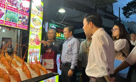 Thành phố Hồ Chí Minh tăng cường giám sát, quản lý an toàn thực phẩm