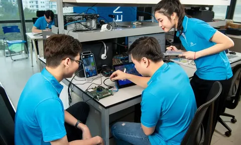 Công điện của Thủ tướng về đào tạo nhân lực chất lượng cao vi mạch bán dẫn, trí tuệ nhân tạo