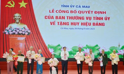 Cà Mau long trọng kỷ niệm 80 năm Cách mạng Tháng Tám và Quốc khánh 2/9