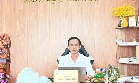 Áo choàng Luật sư Việt Nam: Biểu tượng của vị thế, bản sắc và vai trò bảo vệ tư pháp