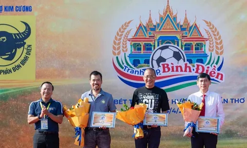 Khai mạc Giải Bóng đá nông dân Khmer khu vực ĐBSCL 2026: Agribank đồng hành lan tỏa tinh thần đoàn kết, góp phần làm phong phú thêm đời sống văn hóa cộng đồng.