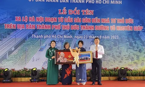 TP. Hồ Chí Minh: Đổi tên Xa lộ Hà Nội thành đường Võ Nguyên Giáp