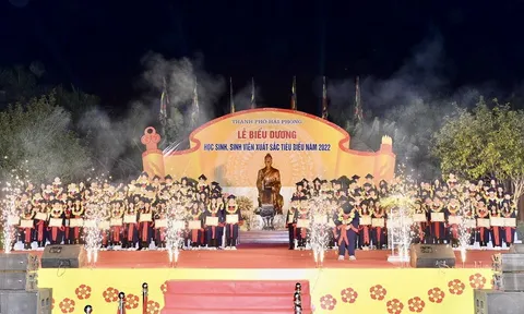 Hải Phòng trích 1,67 tỷ đồng khen thưởng 167 học sinh, sinh viên xuất sắc năm 2022