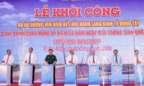 Chủ tịch nước Nguyễn Xuân Phúc phát lệnh khởi công Dự án đường ven biển kết nối Hành lang kinh tế Đông Tây