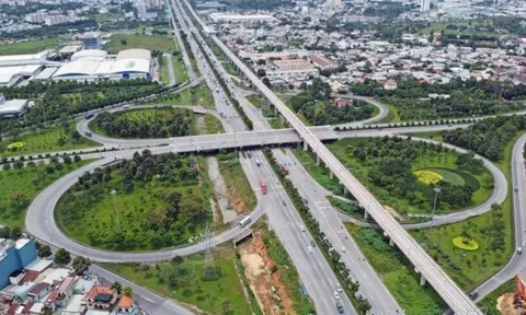 Quốc hội sẽ bàn luận về "con gà đẻ trứng vàng" của TPHCM