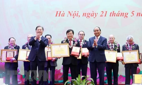 Chủ tịch nước: Thúc đẩy đội ngũ trí thức khoa học ngày càng lớn mạnh