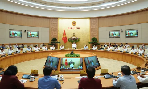 Chính phủ họp phiên thường kỳ tháng 5