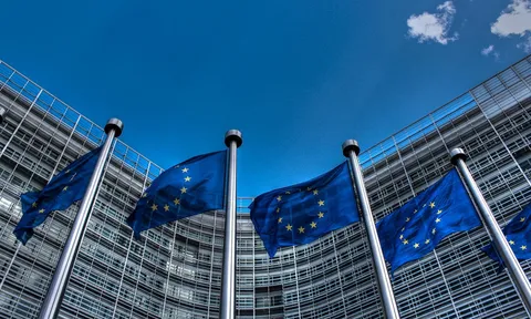 EU công bố kế hoạch phát hành trái phiếu trị giá 50 tỷ euro