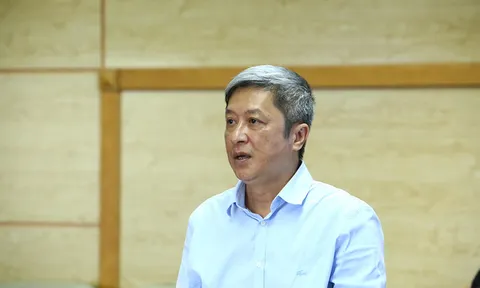 Thứ trưởng Y tế Nguyễn Trường Sơn xin thôi việc