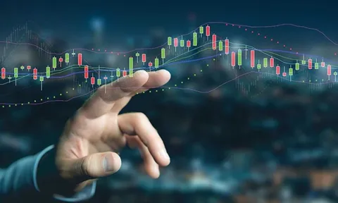 Lực cầu tăng mạnh, VN-Index lên sát mốc tham chiếu