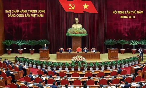 Thủ tướng Phạm Minh Chính quán triệt chuyên đề về đất đai tại Hội nghị toàn quốc nghiên cứu, quán triệt, học tập Nghị quyết Hội nghị Trung ương 5 khóa