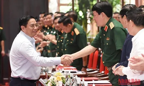 Thủ tướng Phạm Minh Chính dự Hội nghị Quân chính toàn quân 6 tháng đầu năm 2022