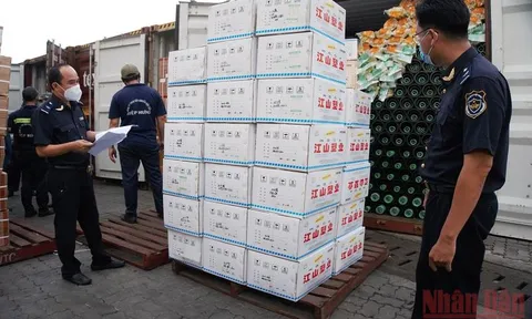 Ngăn chặn buôn lậu hàng hóa xuyên quốc gia
