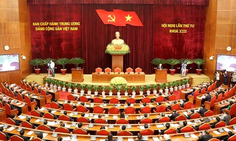 Quy định của Bộ Chính trị về kỷ luật tổ chức đảng, đảng viên vi phạm
