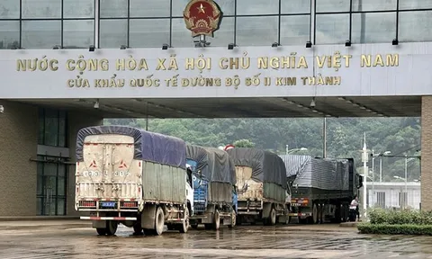 Cửa khẩu Kim Thành thông quan trở lại