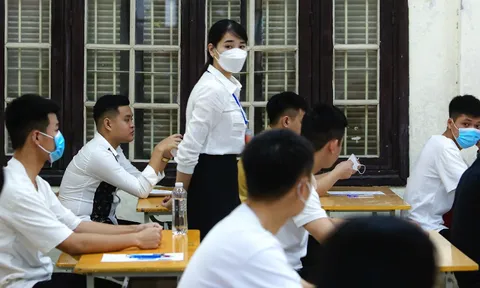Có hay không việc lộ đề thi môn Ngữ văn?