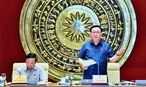 Chủ tịch Quốc hội Vương Đình Huệ chủ trì họp sửa đổi nghị quyết về phân loại đô thị, đơn vị hành chính