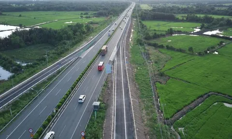Triển khai Dự án đầu tư xây dựng đường bộ cao tốc Khánh Hòa - Buôn Ma Thuột giai đoạn I