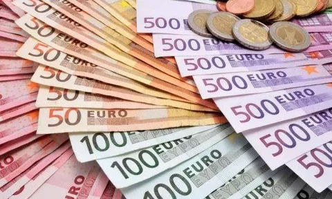 Biến động ngược chiều tỷ giá tác động thế nào đến kinh tế Việt Nam?