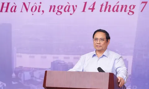 Thủ tướng Phạm Minh Chính chủ trì Hội nghị phát triển thị trường bất động sản