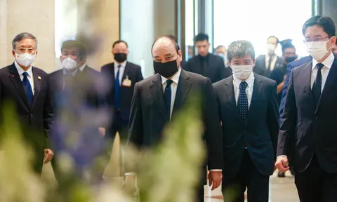Lãnh đạo Việt Nam tưởng niệm cố Thủ tướng Nhật Bản Abe Shinzo