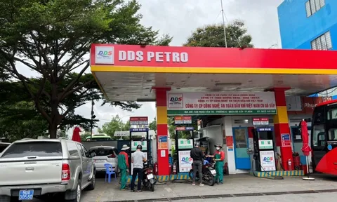 Bộ Công Thương: Nếu cửa hàng kinh doanh xăng dầu để thiếu hàng đến ngày thứ 2 sẽ bị xử lý nghiêm