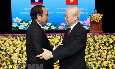 Tổng Bí thư: Tình đoàn kết Việt Nam-Lào là quy luật khách quan