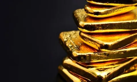 Giá vàng thế giới bật tăng bất ngờ, trong nước giảm mạnh