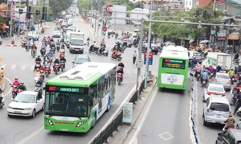 Tranh luận về giải pháp cho BRT Hà Nội