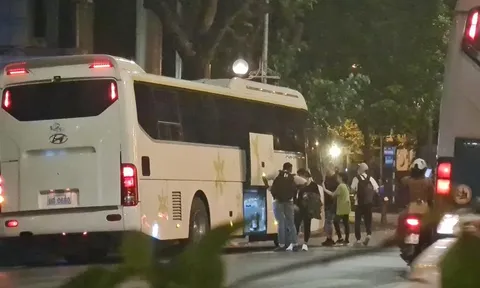 Núp bóng biển nước ngoài, nhiều xe khách trốn thuế ngang nhiên kinh doanh vận tải hành khách nội địa