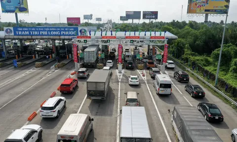 Nhìn nhận những bất cập của thu phí không dừng