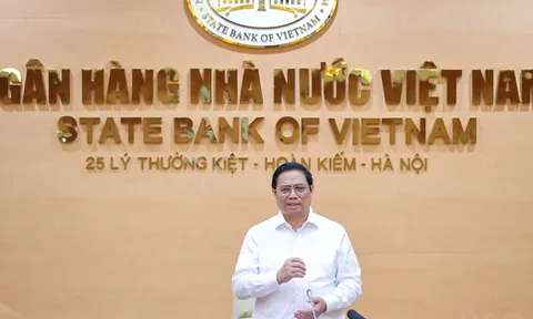 Thủ tướng kêu gọi các ngân hàng thương mại chia sẻ khó khăn, đóng góp tích cực hơn cho nền kinh tế, người dân và doanh nghiệp