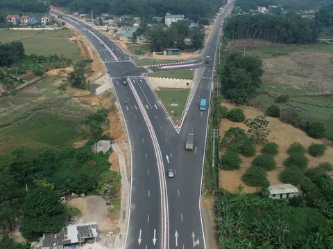 Thanh toán Hợp đồng Dự án BT đầu tư xây dựng đường cao tốc Hòa Lạc - thành phố Hòa Bình, đoạn qua tỉnh Hòa Bình