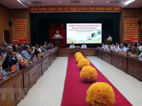Quảng bá nhãn lồng Hưng Yên với khách quốc tế tại Việt Nam