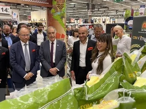 Gạo Việt Nam tiếp tục đổ bộ vào chuỗi siêu thị Carrefour của Pháp