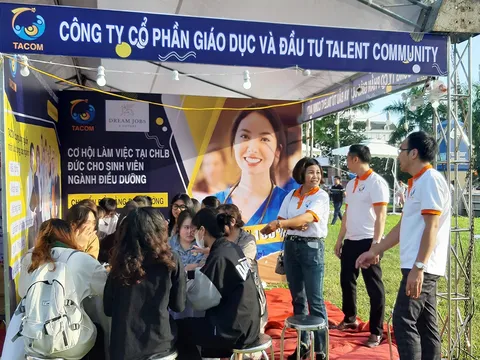 Trường Đại học Điều dưỡng Nam Định tổ chức Ngày hội hướng nghiệp, tư vấn việc làm năm 2022