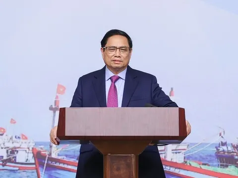 Thủ tướng chủ trì Hội nghị về chống khai thác hải sản bất hợp pháp, không báo cáo và không theo quy định (IUU)