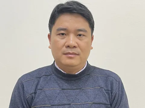 Khởi tố, bắt tạm giam Phó Chủ tịch UBND tỉnh Quảng Nam Trần Văn Tân