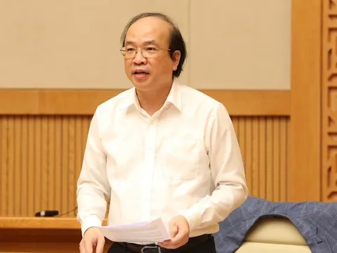 Bổ nhiệm Chủ tịch Viện Hàn lâm Khoa học xã hội Việt Nam và Chính ủy Tổng cục II, Bộ Quốc phòng