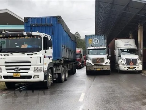 Việt Nam-Lào hướng tới quan hệ thương mại hiệu quả bền vững