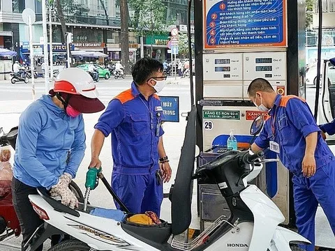 Đề xuất điều chỉnh thuế bảo vệ môi trường đối với xăng, dầu