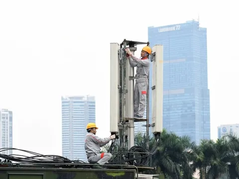 Viettel chia sẻ 100Gbps dung lượng kết nối Internet quốc tế cho VNPT