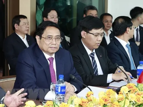Thủ tướng tọa đàm với các doanh nghiệp năng lượng và dầu khí Brunei