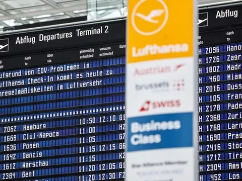 Đức: Sân bay Munich hủy khoảng 700 chuyến bay do đình công