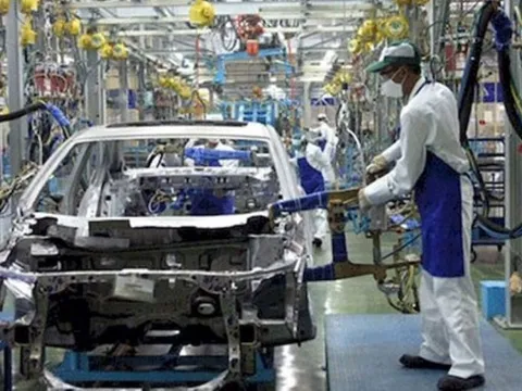 Nhiều khó khăn trong phát triển ngành công nghiệp ô-tô